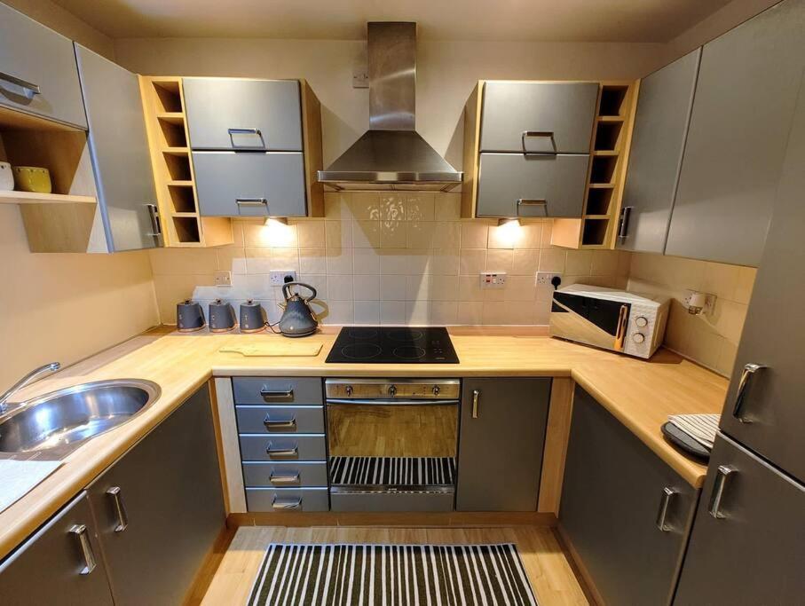 Cosy Central Modern Apartment نانتويتش المظهر الخارجي الصورة
